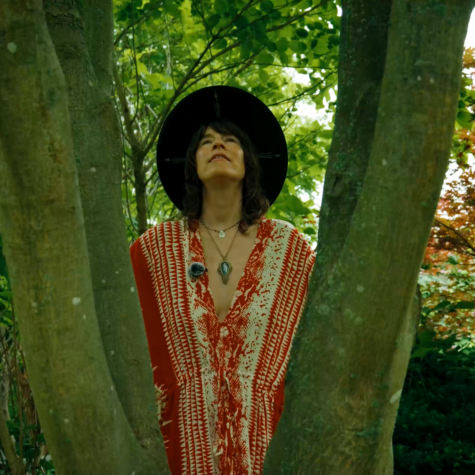 Hi family!

Thursday evening at 113 Spring 🌿
(113 Spring St, SoHo)

A very intimate breathwork session with Vivian Rosenthal — one of the most powerful practitioners in NYC.
Only 13 spots.

A moment to reset, breathe, and come back to yourself.

Would love to see you there 🤍

https://113spring.com/products/frequency-breathwork-breathe-like-a-tree
